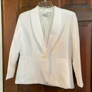 Kasper size 4 white linen blazer jacket EUC classic double pocket single button